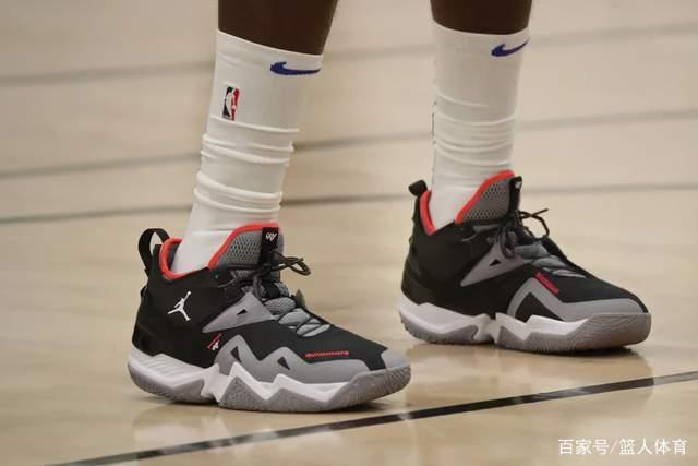 灰熊将裁掉罗斯 36岁的他过去三年合计打77场