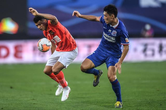 穆雷44分+绝杀塔图姆31+13 老鹰双杀绿军4连胜